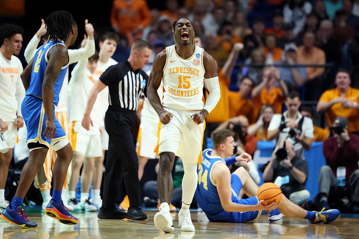 双向合同名额用光了，灰熊次轮秀不得不从发展联盟开启职业生涯？